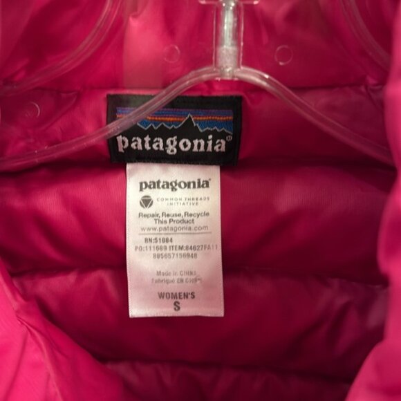 Patagonia Down Sweater Vest Women's Small 800 Fill Pink Excellent Condition! - Picture 3 of 7